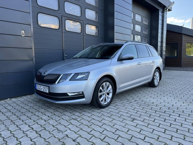 Skoda Octavia Combi 1.6 CR TDI Style Szervizkön...