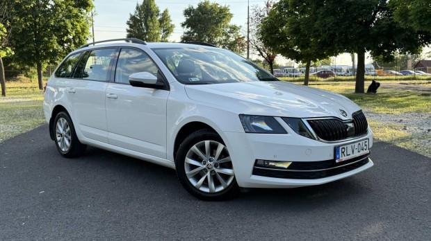 Skoda Octavia Combi 1.6 CR TDI Style (RLV-045)...