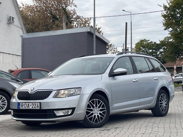 Skoda Octavia Combi 1.6 CR Tdi Ambition Az egyi...