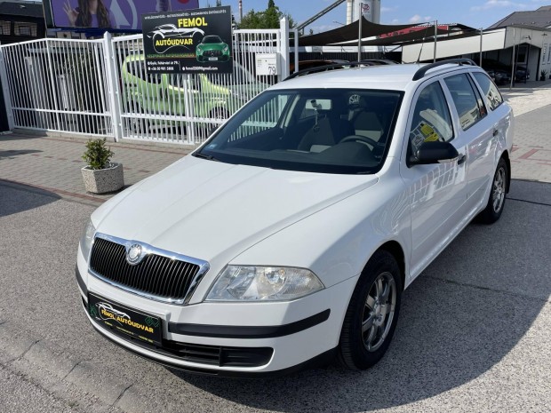Skoda Octavia Combi 1.6 Classic Tiptronic S-men...