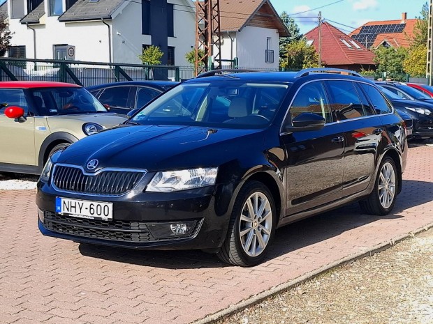 Skoda Octavia Combi 1.8 TSI Style DSG Euro 6 Ma...