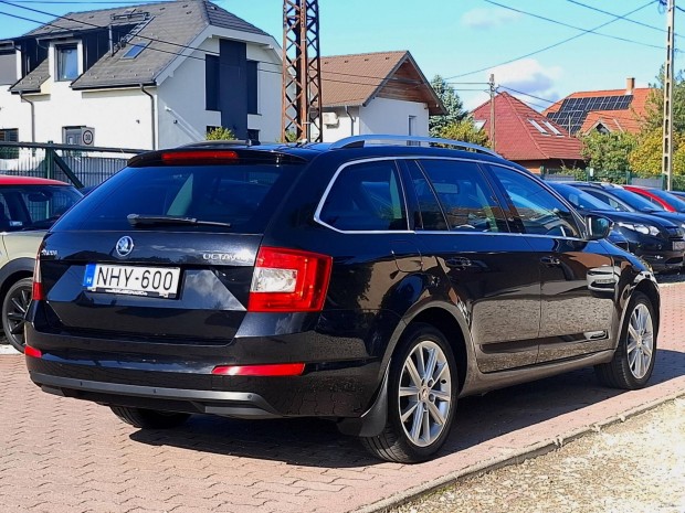 Skoda Octavia Combi 1.8 TSI Style DSG Euro 6 Ma...