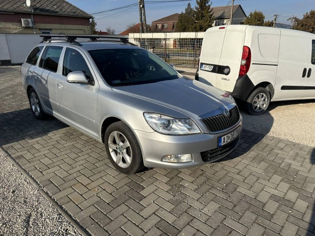 Skoda Octavia Combi 2.0 CR TDI Elegance