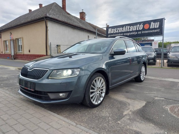 Skoda Octavia Combi 2.0 CR TDI Elegance DSG Nag...