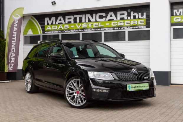 Skoda Octavia Combi 2.0 CR TDI RS DSG Euro 6 Bl...