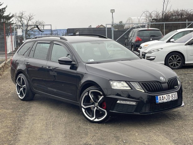 Skoda Octavia Combi 2.0 CR TDI RS Friss Nagy SZ...