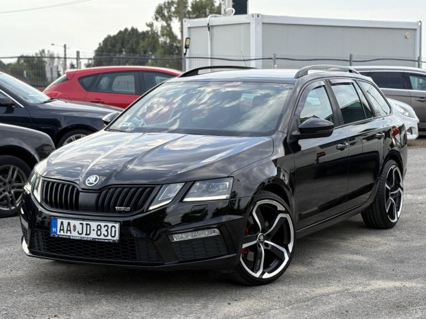 Skoda Octavia Combi 2.0 CR TDI RS Friss Nagy SZ...