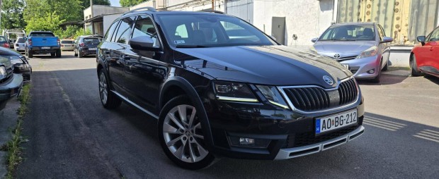 Skoda Octavia Combi 2.0 CR TDI Scout 4x4 DSG Fr...