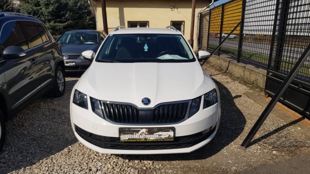 Skoda Octavia Combi 2.0 CR TDI Style DSG6 Digit...