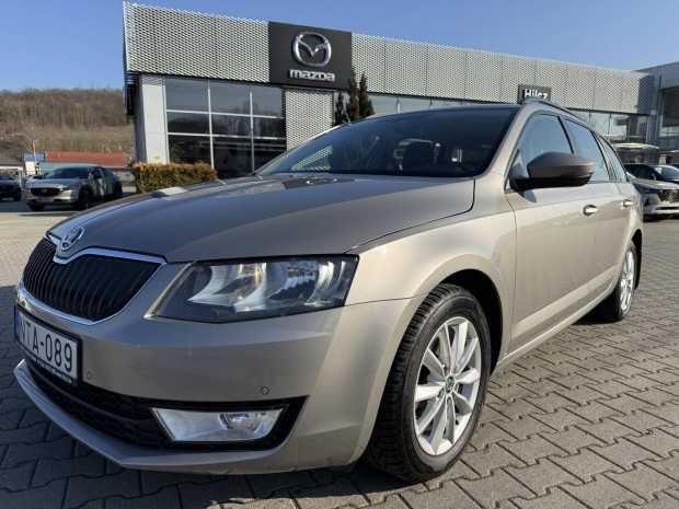 Skoda Octavia Combi 2.0 CR TDI Style DSG6 Mrka...