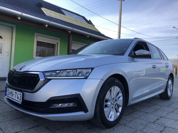 Skoda Octavia Combi 2.0 TDI SCR Style Garancia!...