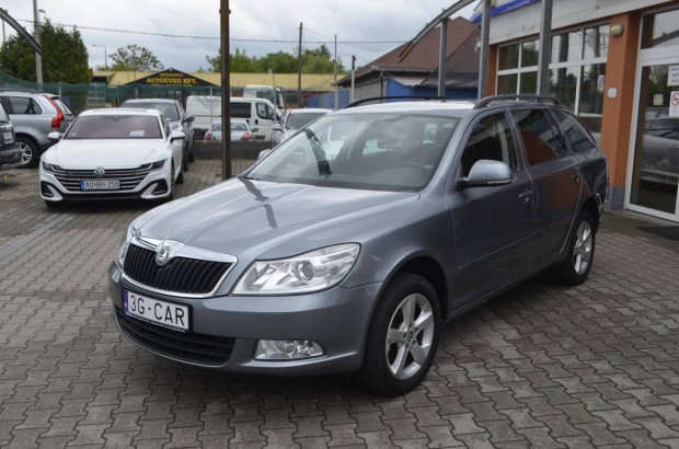 Skoda Octavia Combi 4x4 1.6 CR TDI Elegance DPF...