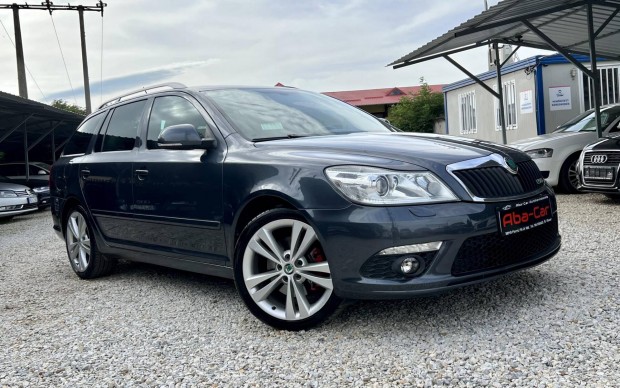 Skoda Octavia Combi RS 2.0 CR TDI DPF EU5 Fogla...