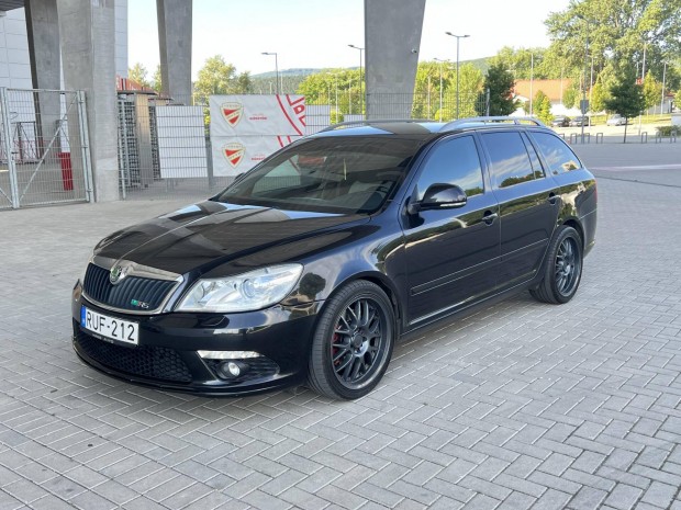 Skoda Octavia Combi RS 2.0 CR TDI DSG DPF EU5