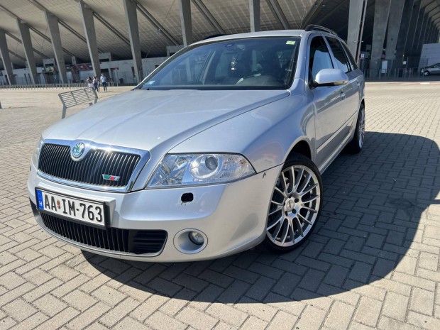Skoda Octavia Combi RS 2.0 PD TDI Szép Állapot....