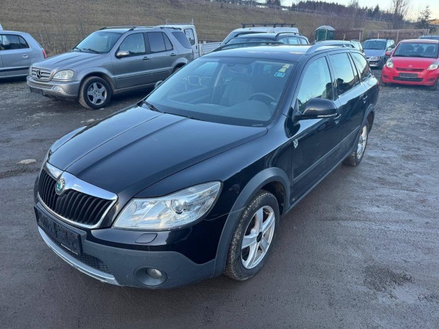 Skoda Octavia Combi Scout 2.0 CR TDI DPF