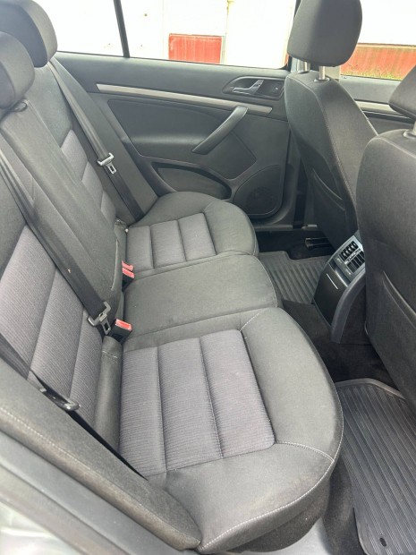 Skoda Octavia Elegance 1.9 PD TDI magánszemélytől