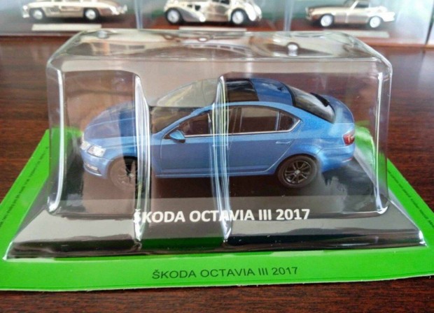 Skoda Octavia III 2017 v kisauto modell 1/43 Elad