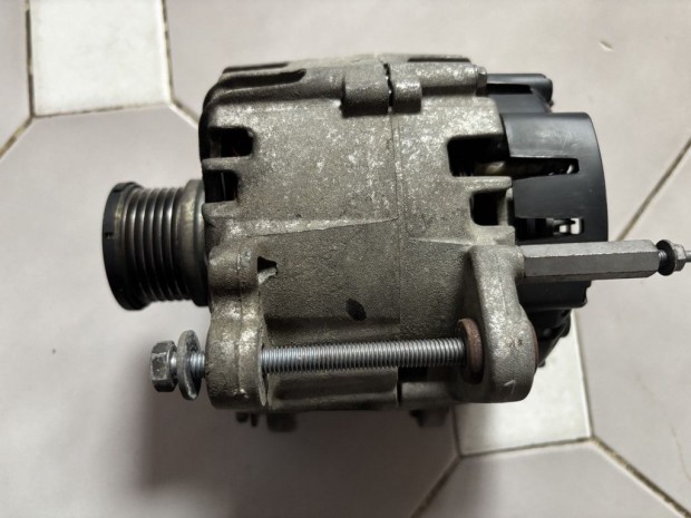 Skoda Octavia III 2.0 TDI gener�tor 03L903023L