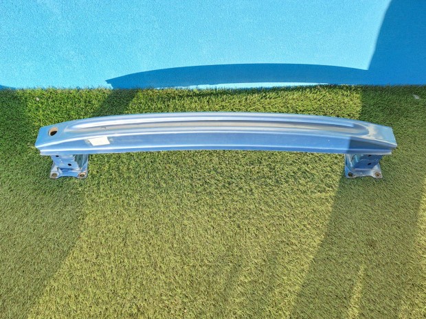 Skoda Octavia III. lökhárító merevítő, cikkszám 135748