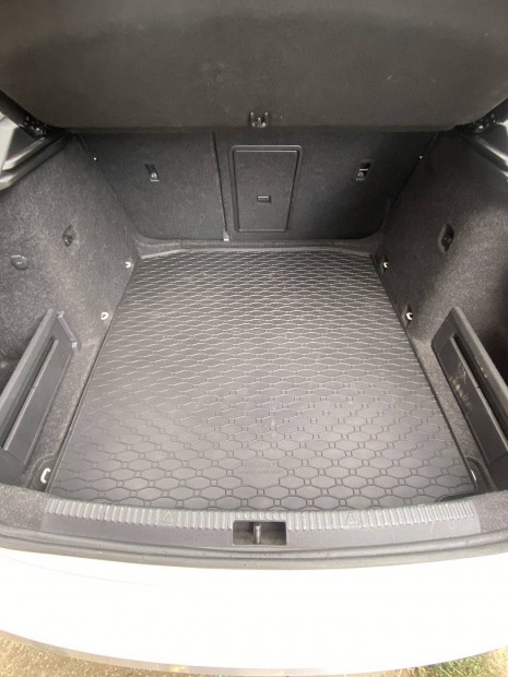 Skoda Octavia III csomagtrsznyeg 2013-2020-ig