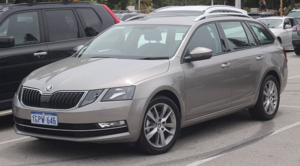 Skoda Octavia III facelift bontott alkatrszei