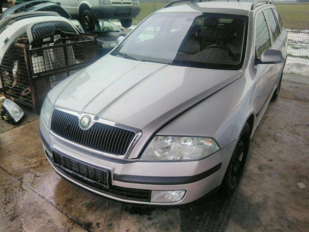 Skoda Octavia II Bontott Alkatrszek