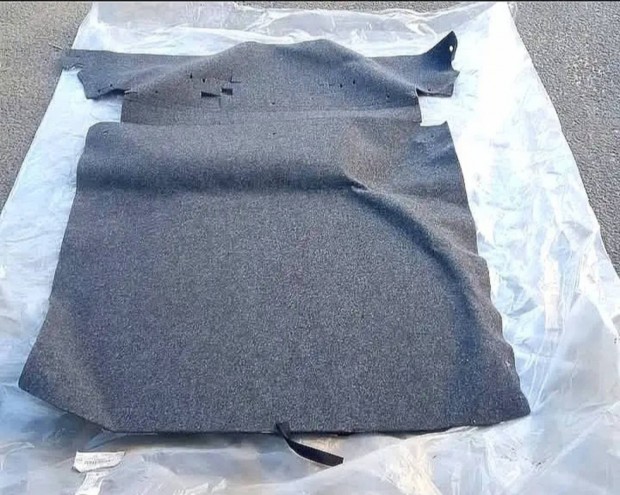 Skoda Octavia II Csomagt�r als� k�rpit �j 1Z5863463C1BS