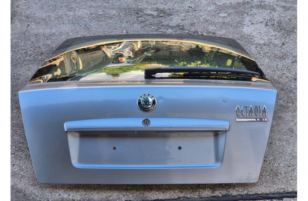 Skoda Octavia II Csomagtérajtó komplett