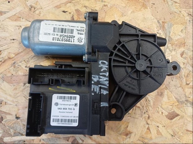 Skoda Octavia II (2006-2013) Bal Els� Ajt� Ablakemel� Motor