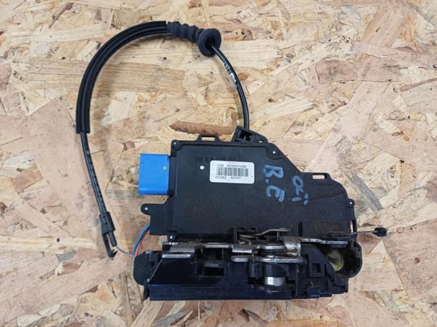 Skoda Octavia II (2006-2013) Bal Els Ajt Kzpontizr