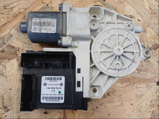 Skoda Octavia II (2006-2013) Jobb Els Ajt Ablakemel Motor