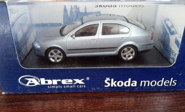 Skoda Octavia II "Abrex" kisauto modell 1/43 Elad