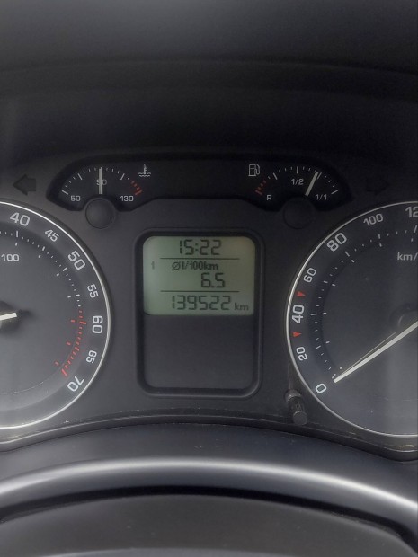 Skoda Octavia II. Ambiente 139 e. km.