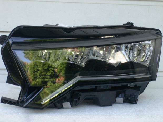 Skoda Octavia IV Facelift Bal első Led Fényszóró 5E4941009 2024-től