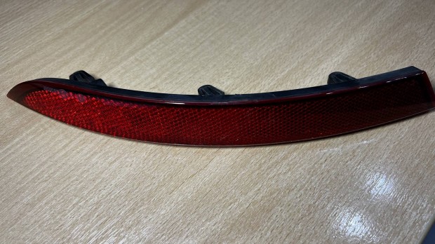 Skoda Octavia IV scoat jobb h�ts� f�nyvisszaver� prizma 5e7945106