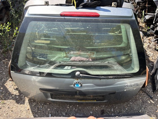 Skoda Octavia I 1 csomagtr ajt kombi 