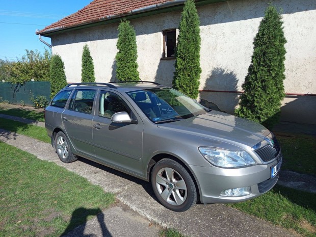 Skoda Octavia Kombi 1.4 TSI