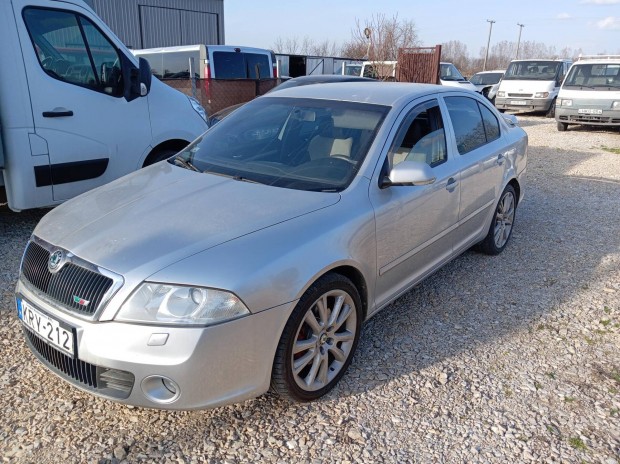 Skoda Octavia RS 2.0 CR TDI Friss m�szaki.Von�h...