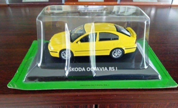 Skoda Octavia RS I kisauto modell 1/43 Elad