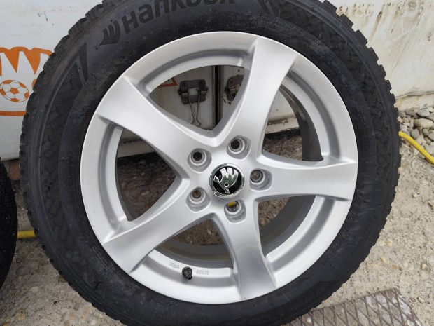 Skoda Octavia VW golf alufelni 5x112 16"