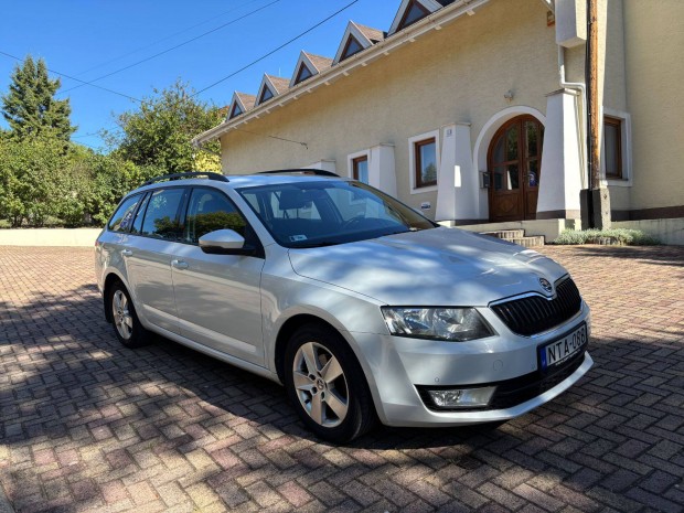 Skoda Octavia kombi 1.6 CR TDI Style