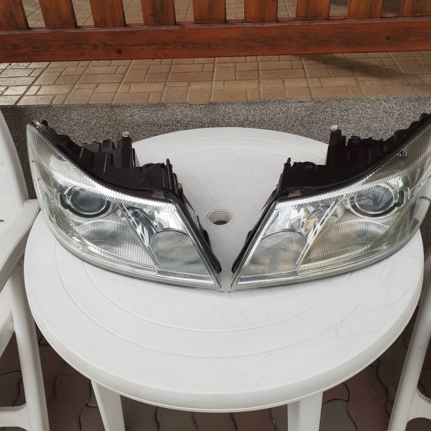 Skoda Octavia ll Xenon lámpák