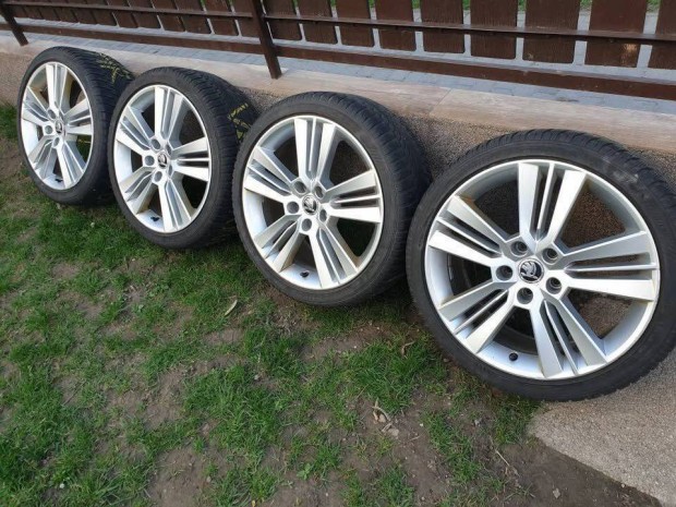 Skoda Pictoris 18-as gyári alufelni szett!