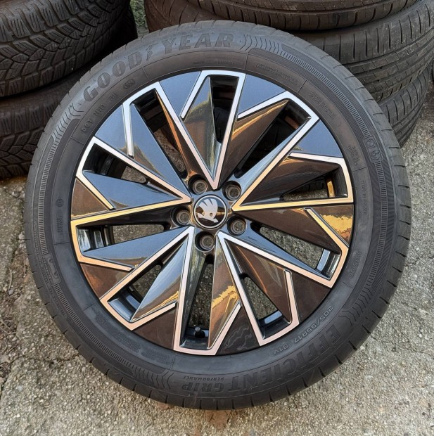 Skoda Propus Aero 5x100 17 j llapot alufelni Scala Kamiq felni 