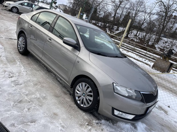 Skoda Rapid 1.2 TSi Active magyarorszagi. szerv...