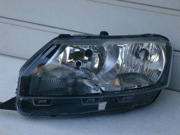 Skoda Rapid Bal els� F�nysz�r� Gy�ri 5JB941015 2012-t�l Hib�tlan