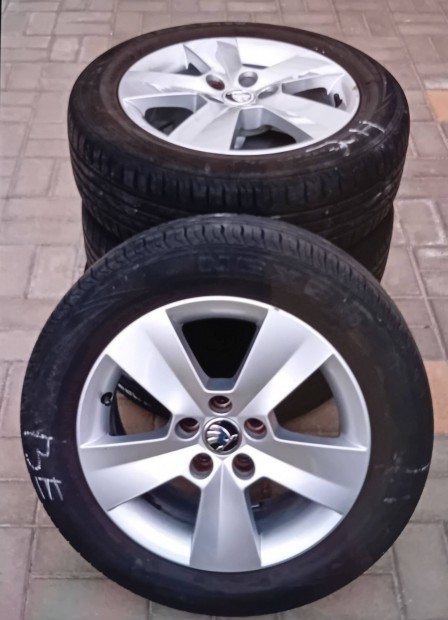 Skoda Rapid K�nny�f�mfelni