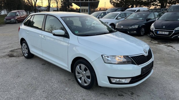 Skoda Rapid Spaceback 1.4 CR TDI Ambition Alkal...