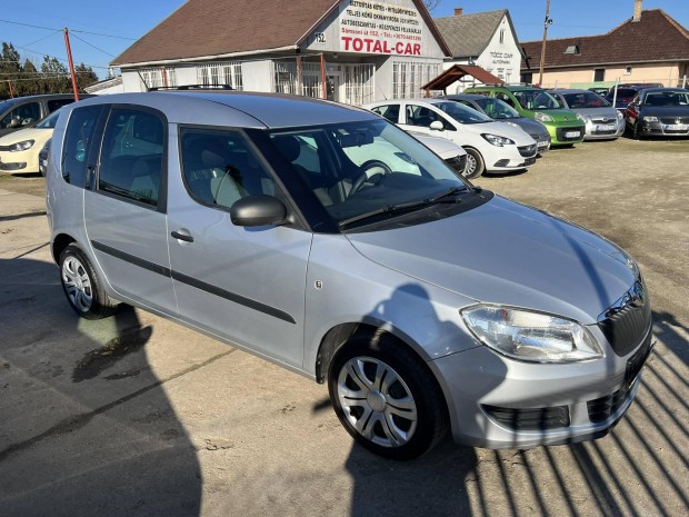 Skoda Roomster 1.2 12V Style Szervizknyves